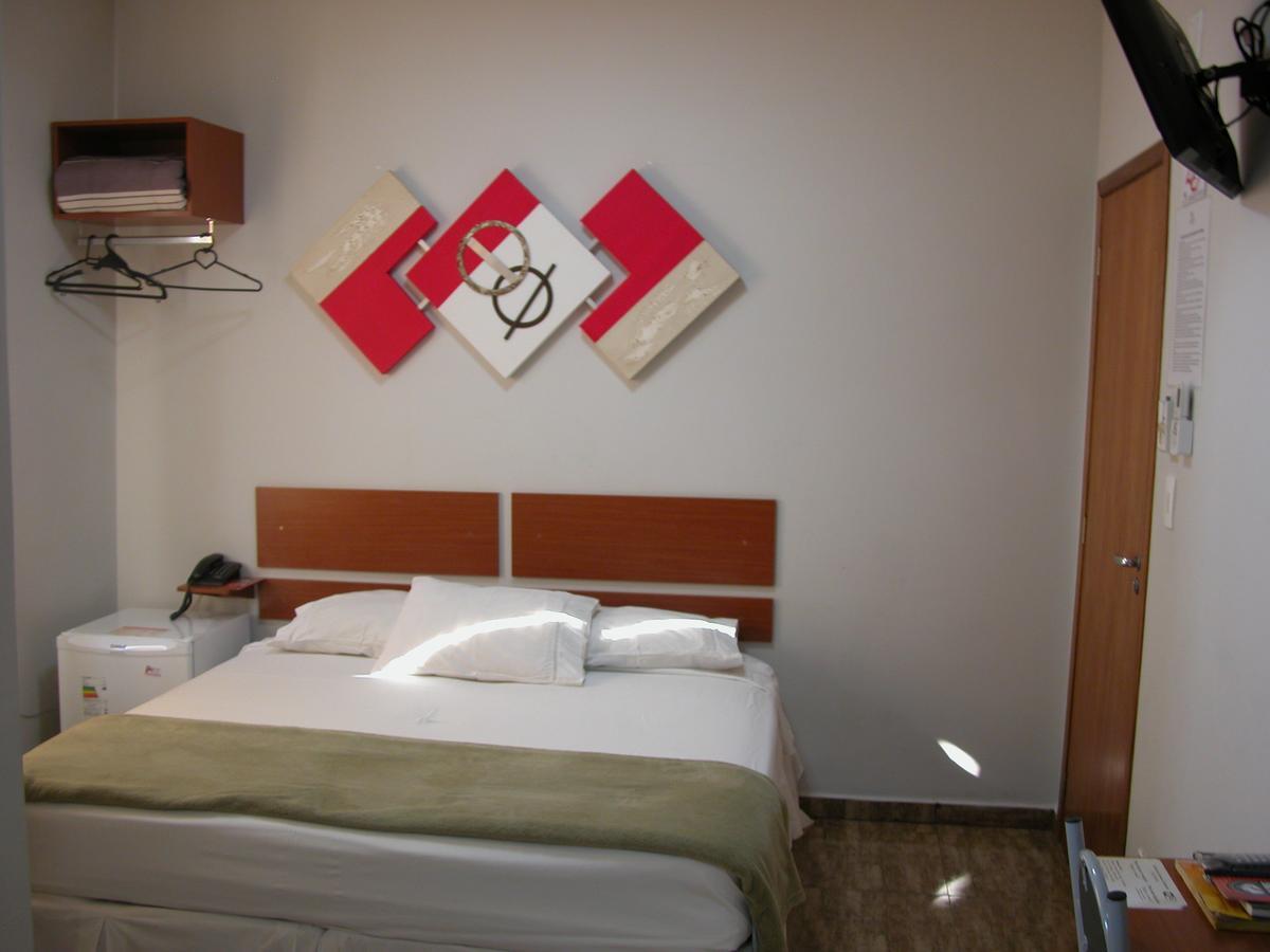 Hotel Avenida Tupa Экстерьер фото